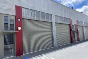 Rear Business Park unit with wide roller door!