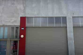 Rear Business Park unit with wide roller door!