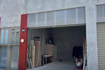 Rear Business Park unit with wide roller door!