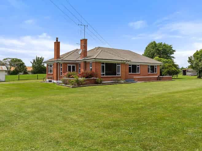 6 Deihl Road, Lichfield