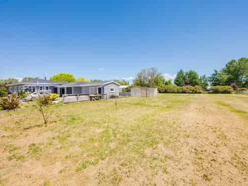 2070 State Highway 2, Waipukurau