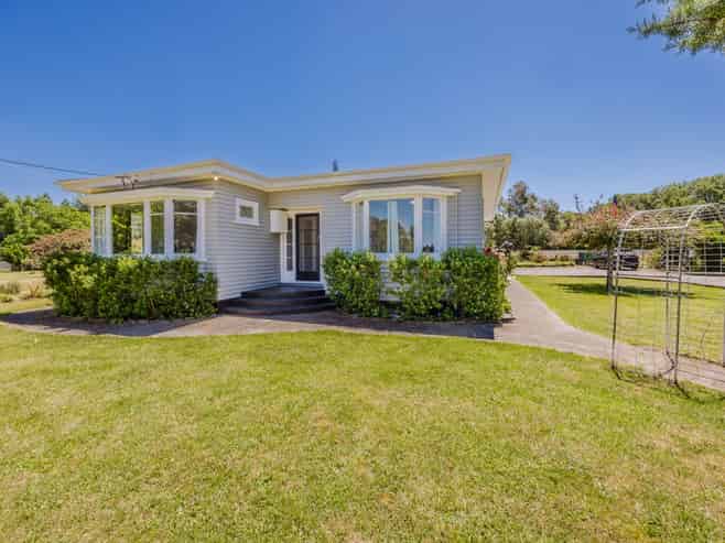 2070 State Highway 2, Waipukurau