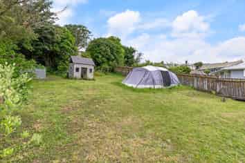 44 Kokiri Crescent, Waitangirua