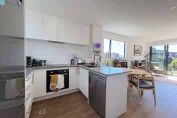 9E Playfair Road, Mount Roskill