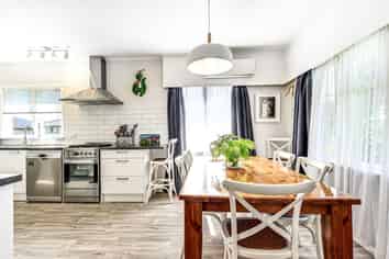 146 Rifle Range Road, Dinsdale