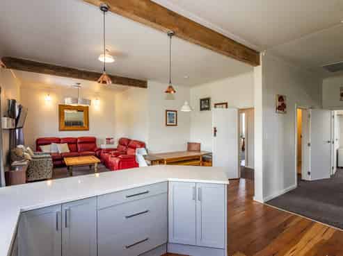 Live in business opportunity