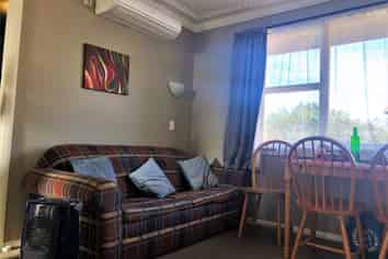 2/22 Manor Place, Dunedin Central