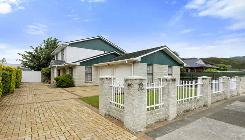 32 De Menech Grove, Avalon