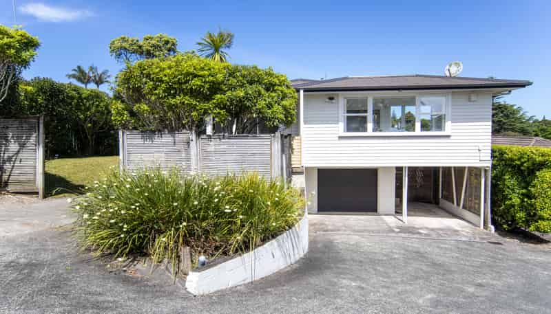 20 Waione Avenue, Te Atatu Peninsula
