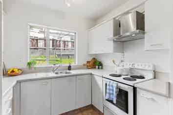 1/236 Helston Road, Paparangi