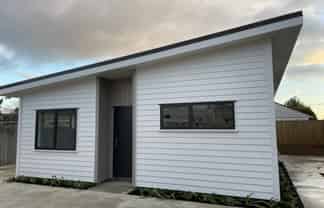 8A Worcestor Street, West End