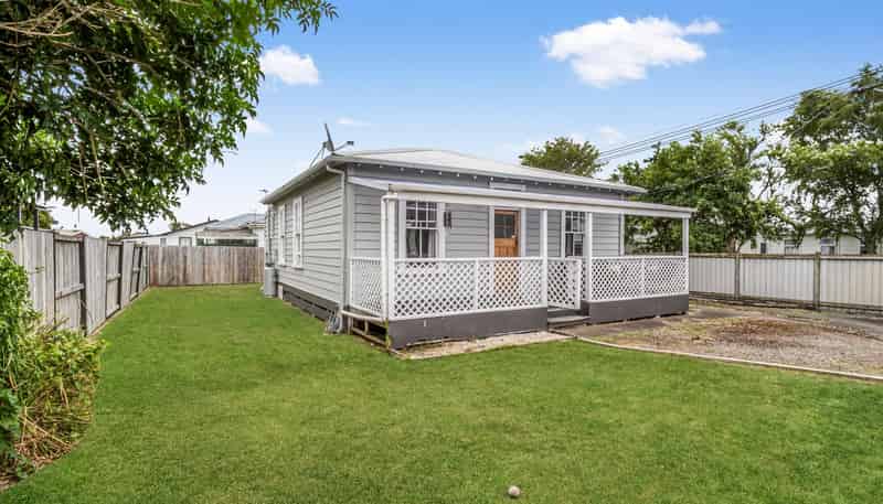 13 Carlise Street, Milson