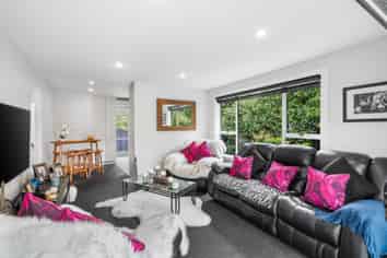 2/101 Bayswater Crescent, Bromley