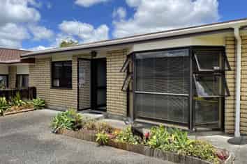 2/4 Second Avenue, Avenues