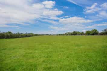 Lt 3&4 504 Flora Road East, Makarewa