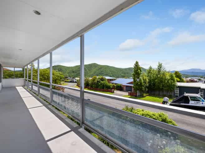 11 Rimu Terrace Waikawa, Picton