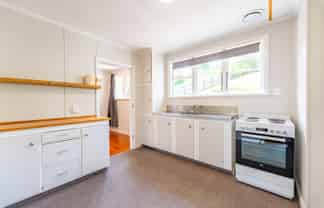 20 Ayr Street, Marchwiel