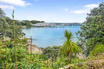 23C Stanley Point Road, Devonport