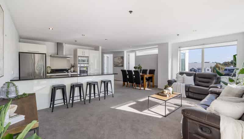 303/6 Durham Street, Tauranga