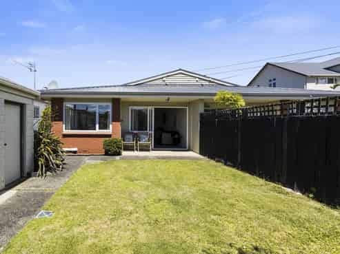 66B Albert Street, Saint Clair