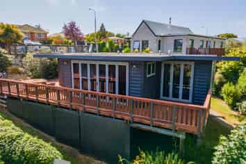 34 Hill View Crescent, Highfield