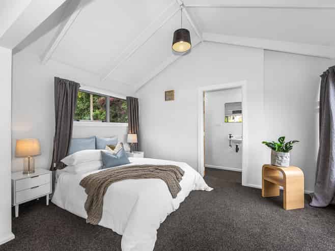 30 Hawkhurst Road, Lyttelton