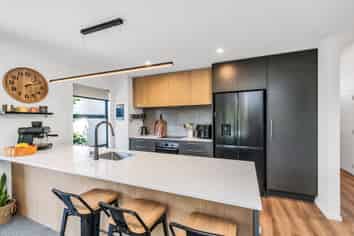 17 Burrow Street, ROLLESTON