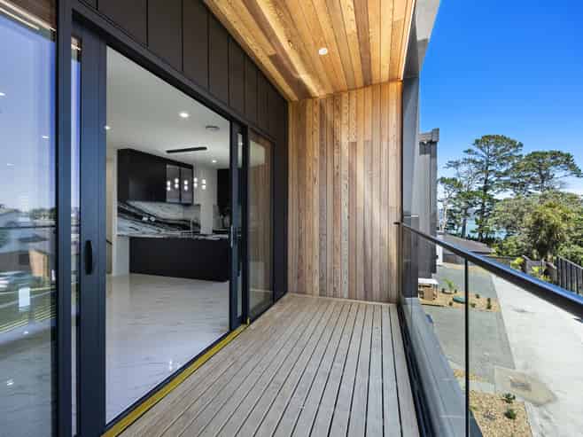 2/79 Halsey Drive, Lynfield