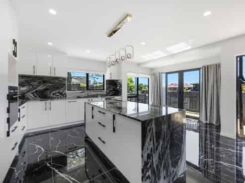 1/79 Halsey Drive, Lynfield