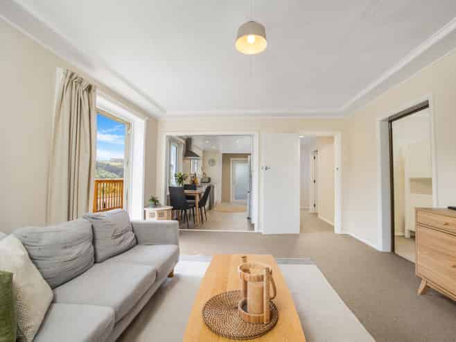 240 Tomahawk Road, Ocean Grove