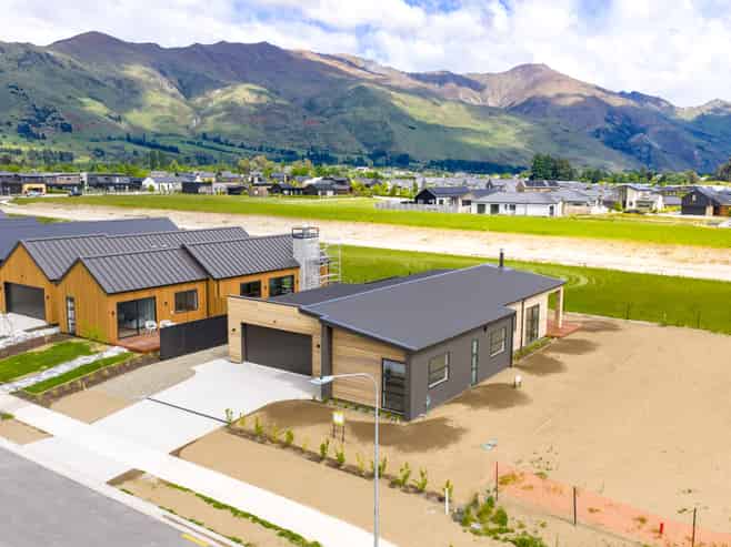  17 Packer Road, Wanaka