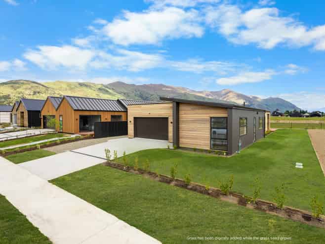  17 Packer Road, Wanaka