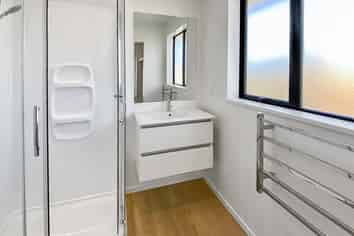 8 Wate Way, Rolleston