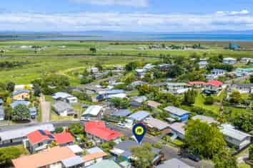 104 Hays Place, Thames