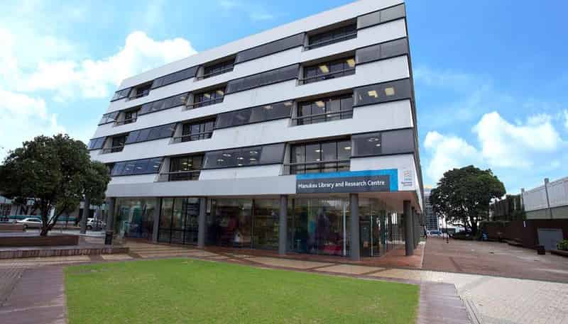  3 Osterley Way, Manukau