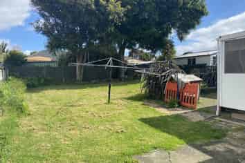 8 Freyberg Avenue, Papatoetoe