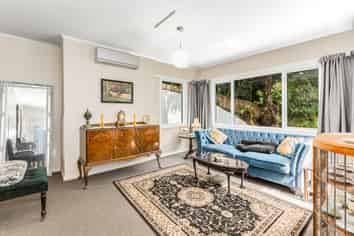 13A Kim Street, Khandallah