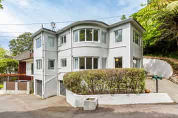 13A Kim Street, Khandallah