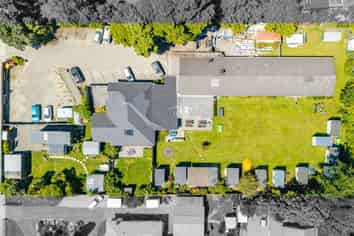 Well-Presented Backpackers in a Top Tourist Town