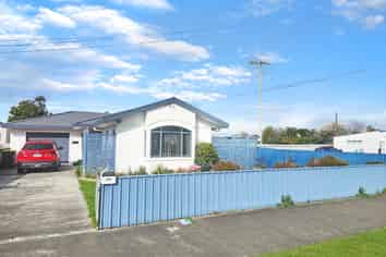 12A Whyte Street, Foxton