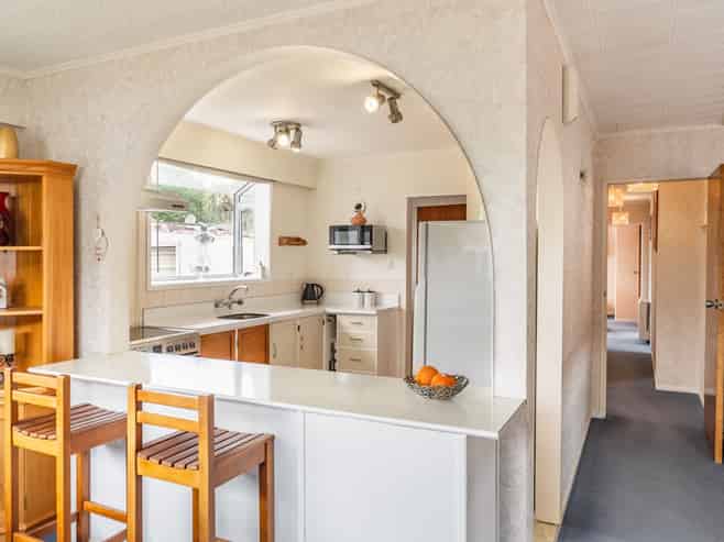 20 Haylock Grove, Totara Park