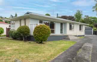 27 Caernarvon Street, Dinsdale