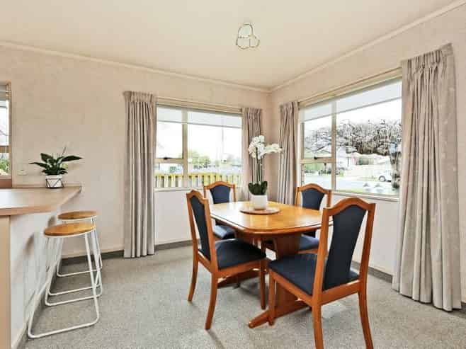 1/427 Gloucester Street, Taradale