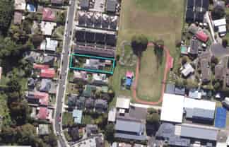 15 Kingdale Road, Henderson