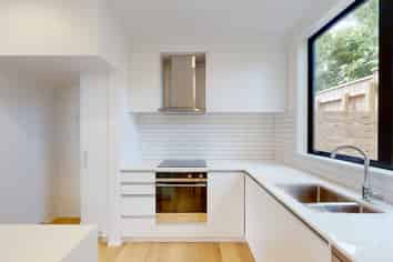 7/13 Fancourt Street, Karori