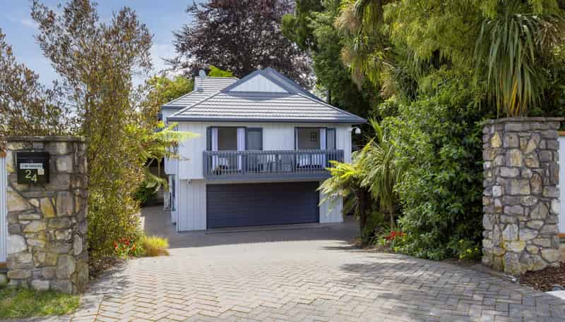 24 Heathcote Street, Taupo