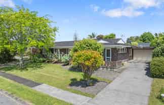 3 Trust Place, Sunnyhills