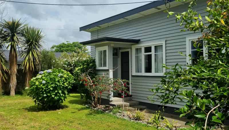 42 Reading Street, Greytown