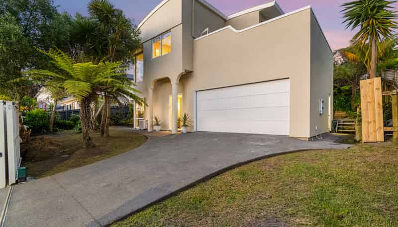 21 Donald Street, Stanmore Bay