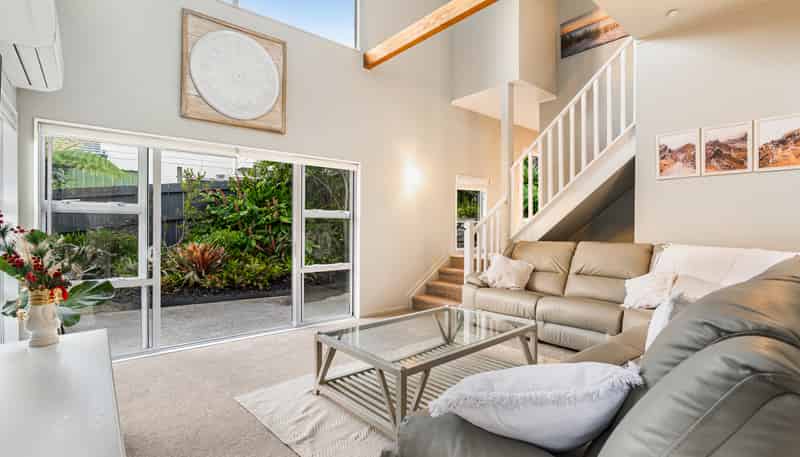 21 Donald Street, Stanmore Bay